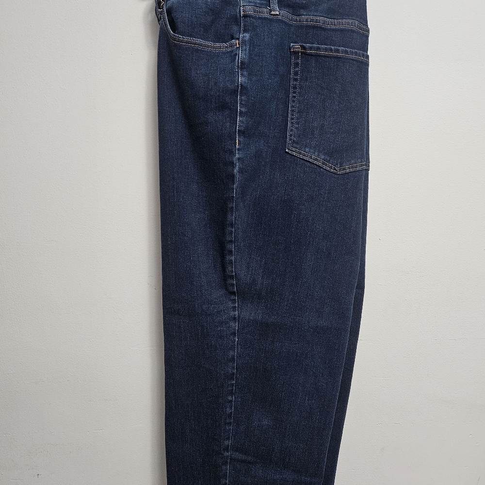 Old Navy 22 short jeans - Picture 2 of 4